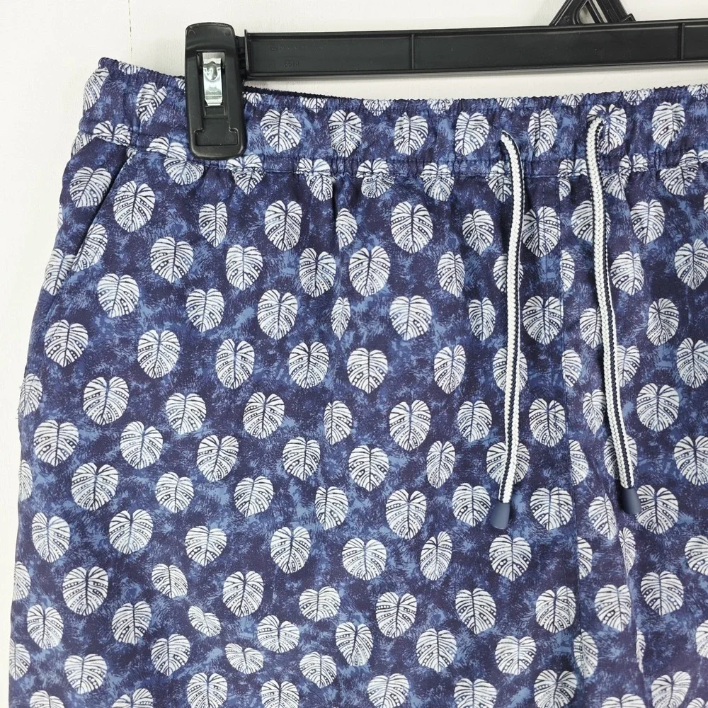 Peter Millar Seaside Shorts Men XL Blue Batik Leaf‎ Floral AOP Lined Swim Trunks